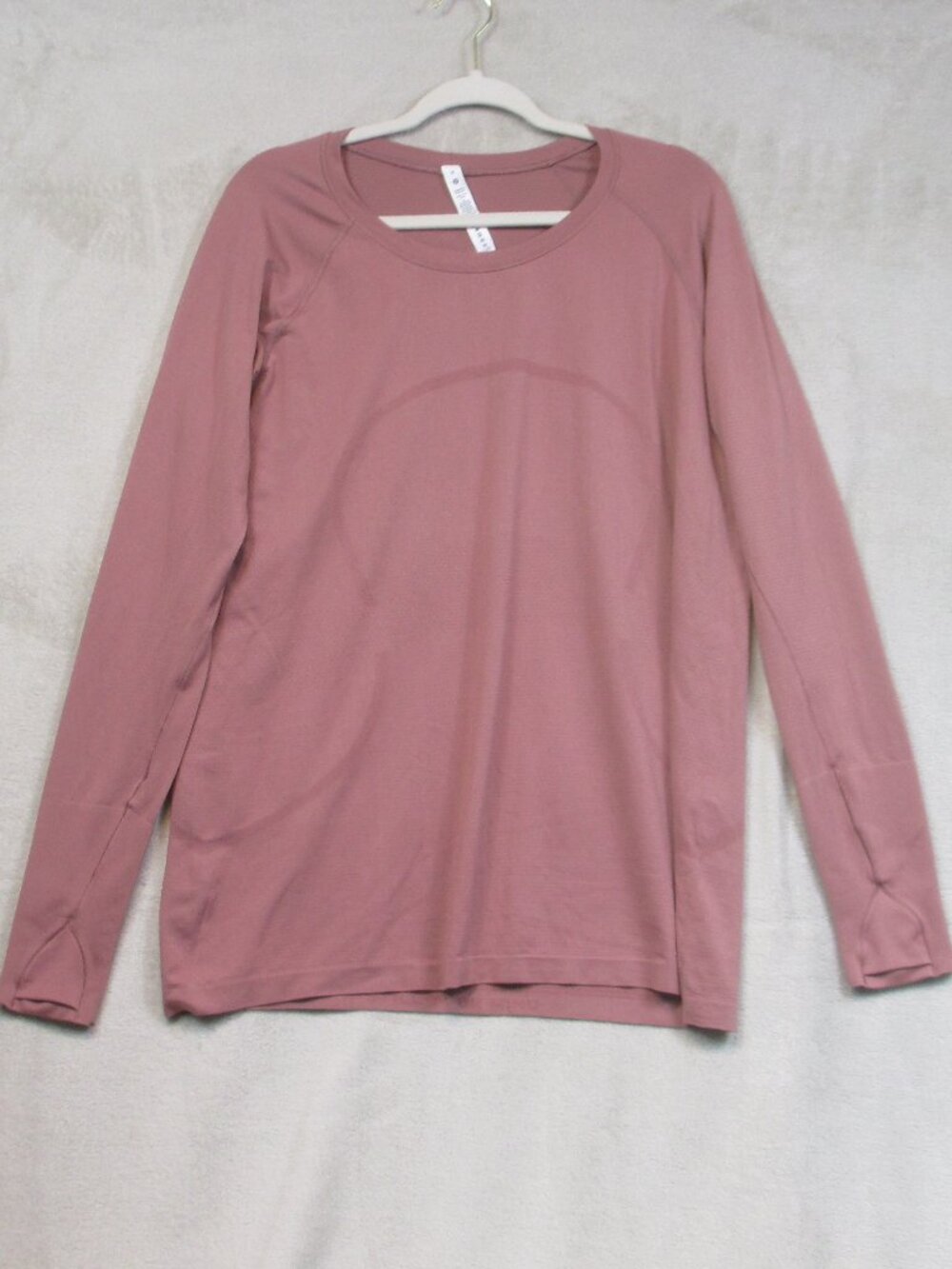 Lululemon Womens Swiftly Tech Long Sleeve Athletic Top Dusty Rose Pink Gym 16